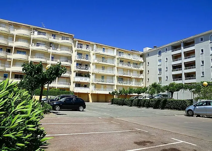 Апартаменты Sr110-108 Appt 3 Pieces 4 Personnes St Raphael Сен-Рафаэль