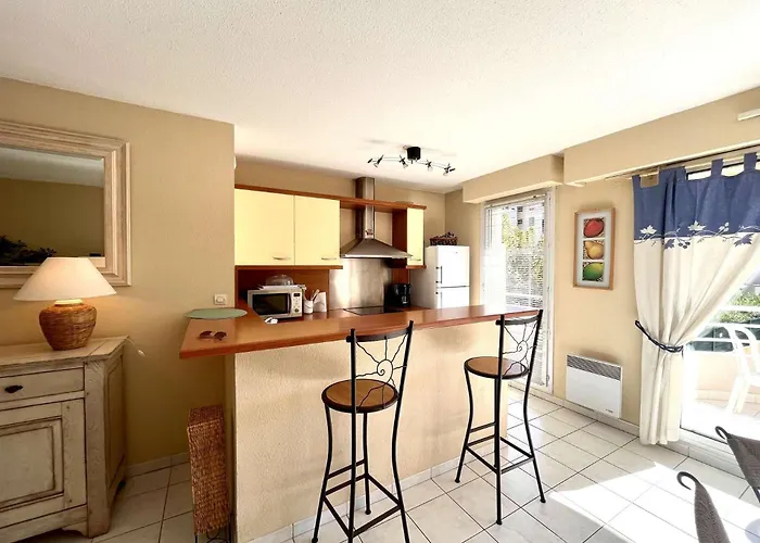 Sr110-108 Appt 3 Pieces 4 Personnes St Raphael Apartment